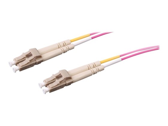 UNIFORMATIC - JARRETIÈRE OPTIQUE MULTIMODE OM4 DUPLEX. Cette jarretière optique vous permet de relier les équipements de votre réseau à haut débit. Elle vous permet aussi de réaliser les connexions entre vos tiroirs optiques et vos équipements actifs tels