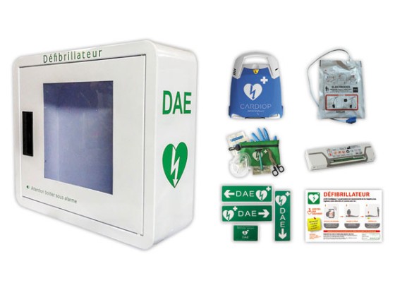 1 Pack défibrillateur Fred PA-1 intérieur