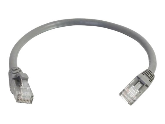 C2G Cat5e Booted Unshielded (UTP) Network Patch Cable - Cordon de raccordement - RJ-45 (M) pour RJ-45 (M) - 3 m - UTP - CAT 5e - moulé, sans crochet, bloqué - gris