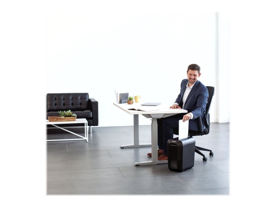 1 Destructeur FELLOWES LX65 22 L coupe croisée 10 feuilles