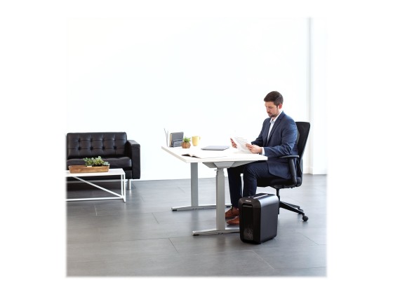 1 Destructeur FELLOWES LX65 22 L coupe croisée 10 feuilles