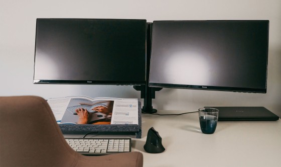 BakkerElkhuizen Filex Galaxy Modular Dual 76,2 cm (30") Bureau Noir