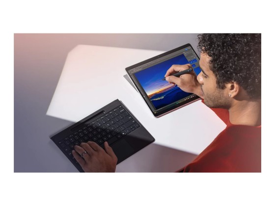 MICROSOFT Surface - Bndle Keybrd Flex + Pen2 - Typecover Flex + Stylet - Trackpad - Srfc Pro 8/9/10/11 - Copilot Rdy - AZERTY - Noir