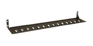 APC Cord Retention Bracket - Kit d'exploitation câble - noir - 1U - pour P/N: AP6003A, AP7554, AP7555A, AP7557, AP7557NA, AP7567, AP7567A, AP7569, AP7599, AP9571A