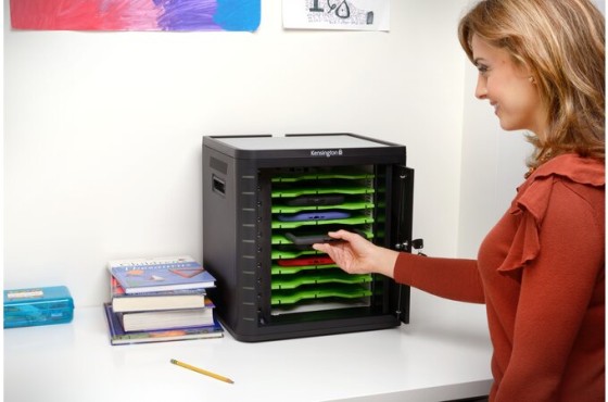 Meuble de rangement pour 10 tablettes universelles - noir - peut acceuillir les Ipad Galaxy Tab et autres tablettes sous IOS Et Android.