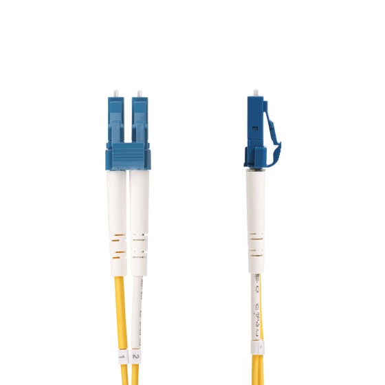 StarTech.com Câble Fibre Optique de 5m Monomode LC vers SC(UPC) OS2, LSZH - Cordon de raccordement - mode unique LC/UPC (M) pour mode unique SC/UPC (M) - 5 m - 2 mm - fibre optique - duplex - 9 / 125 micromètres - OS1/OS2 - débit de transfert de données j