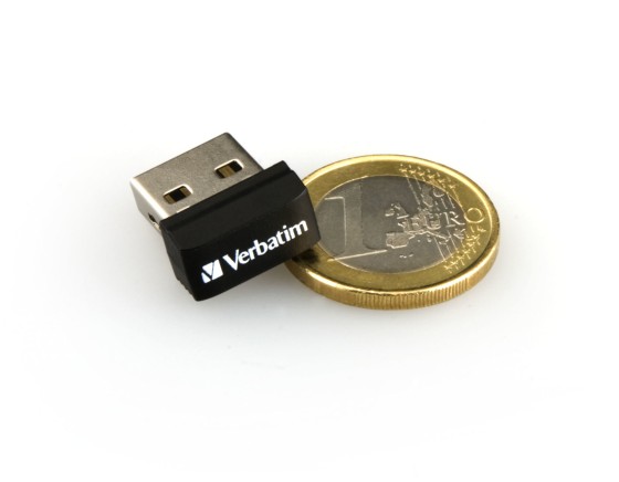 Verbatim Store 'n' Stay USB Drive - Clé USB - 16 Go - USB 2.0 - noir