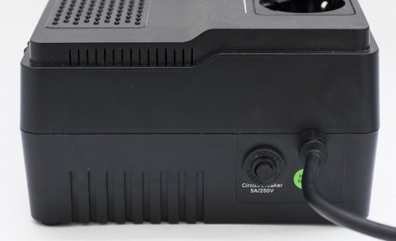 APC Easy UPS BV BV800I-GR - Onduleur - CA 230 V - 450 Watt - 800 VA - connecteurs de sortie : 4