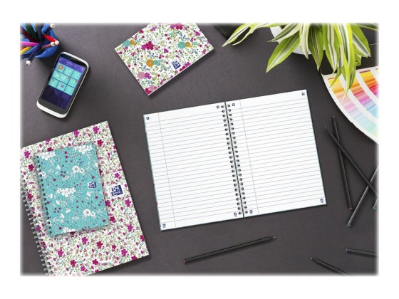 1 Cahier spirale Oxford Flowers A5 14,8 x 21 cm 120 pages