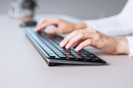 CHERRY KW 9100 SLIM Wireless Keyboard USB and Bluetooth black rechargeable (FR)