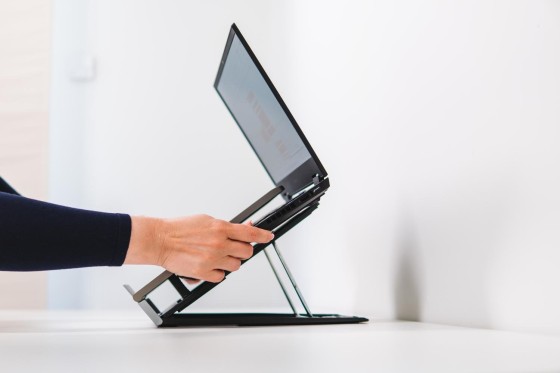 BakkerElkhuizen Ergo-Q 330 Circular Supports de Laptop Noir, Gris 43,2 cm (17")