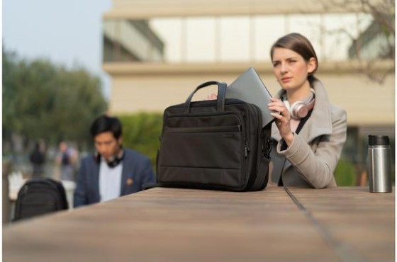 Kensington Sacoche Contour™ 2.0 Business pour ordinateur portable 15,6"