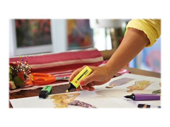 1 Lot de 15 Surligneurs STABILO Boss Original + support de bureau