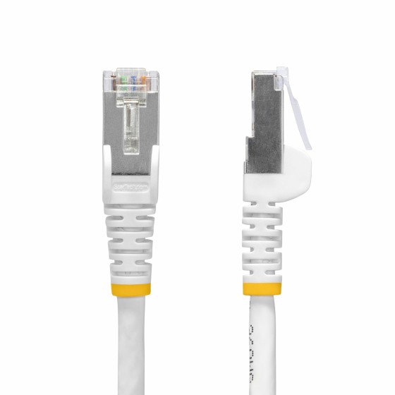 StarTech.com Câble Ethernet CAT8 Blanc de 1m, RJ45 Snagless, 25G/40G, 2000MHz, 100W PoE++, S/FTP, Fil de Cuivre Pur 26AWG, LSZH, Cordon de Raccordement Réseau Blindé avec Serre-Câble, Testé par Fluke Channel