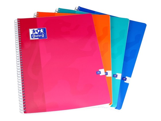 1 Cahier spirale OXFORD Essentials, 24x32 cm, 5x5 180 pages