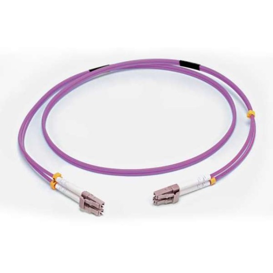 C2G 3m LC/LC OM4 LSZH Fibre Patch - Purple - Cordon de raccordement - LC multi-mode (M) pour LC multi-mode (M) - 3 m - fibre optique - duplex - 50 / 125 microns - OM4 - violet
