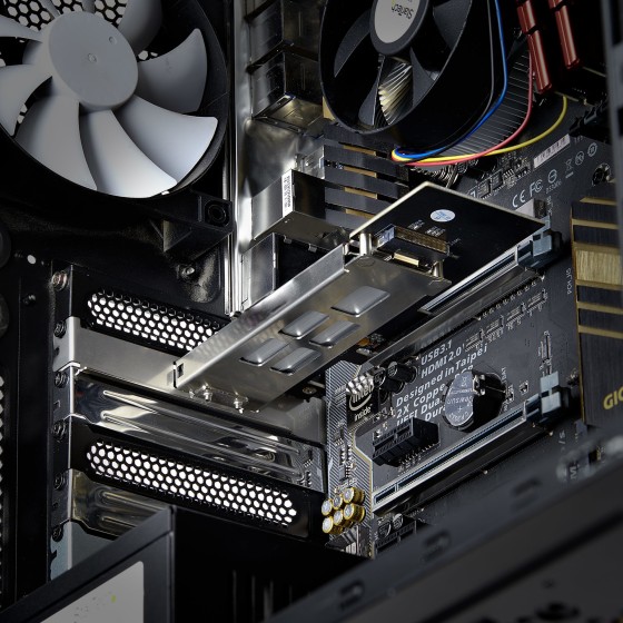 StarTech.com Adaptateur SSD M.2 NVMe vers PCIe x4 avec Plateau pour PCIe - Adaptateur d'interface - M.2 - M.2 NVMe Card / PCIe 4.0 (NVMe) - PCIe 4.0 x4 - noir, argent - pour StarTech.com Ventilateur d'évacuation arrière de la fente d'extension avec connec