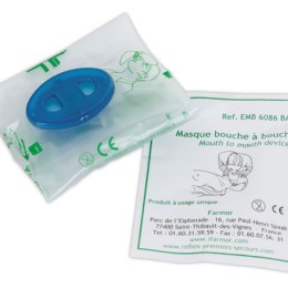 1 Masque bouche à bouche