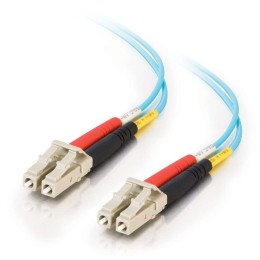 C2G LC-LC 10Gb 50/125 OM3 Duplex Multimode PVC Fiber Optic Cable (LSZH) - Câble réseau - LC multi-mode (M) pour LC multi-mode (M) - 10 m - fibre optique - duplex - 50 / 125 microns - OM3 - sans halogène - turquoise