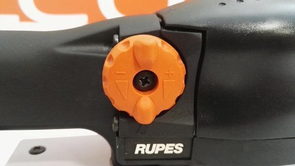 PONCEUSE AVEC ASPIRATION PLATEAU VELCRO