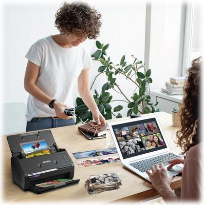 EPSON FastFoto FF-680W Document scanner Contact Image SensorCIS Duplex A4 600x600dpi 45ppm mono/45ppm colour ADF USB 3.0 Wi-Fi