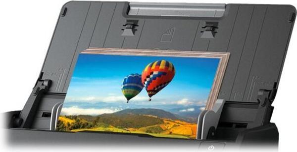 EPSON FastFoto FF-680W Document scanner Contact Image SensorCIS Duplex A4 600x600dpi 45ppm mono/45ppm colour ADF USB 3.0 Wi-Fi