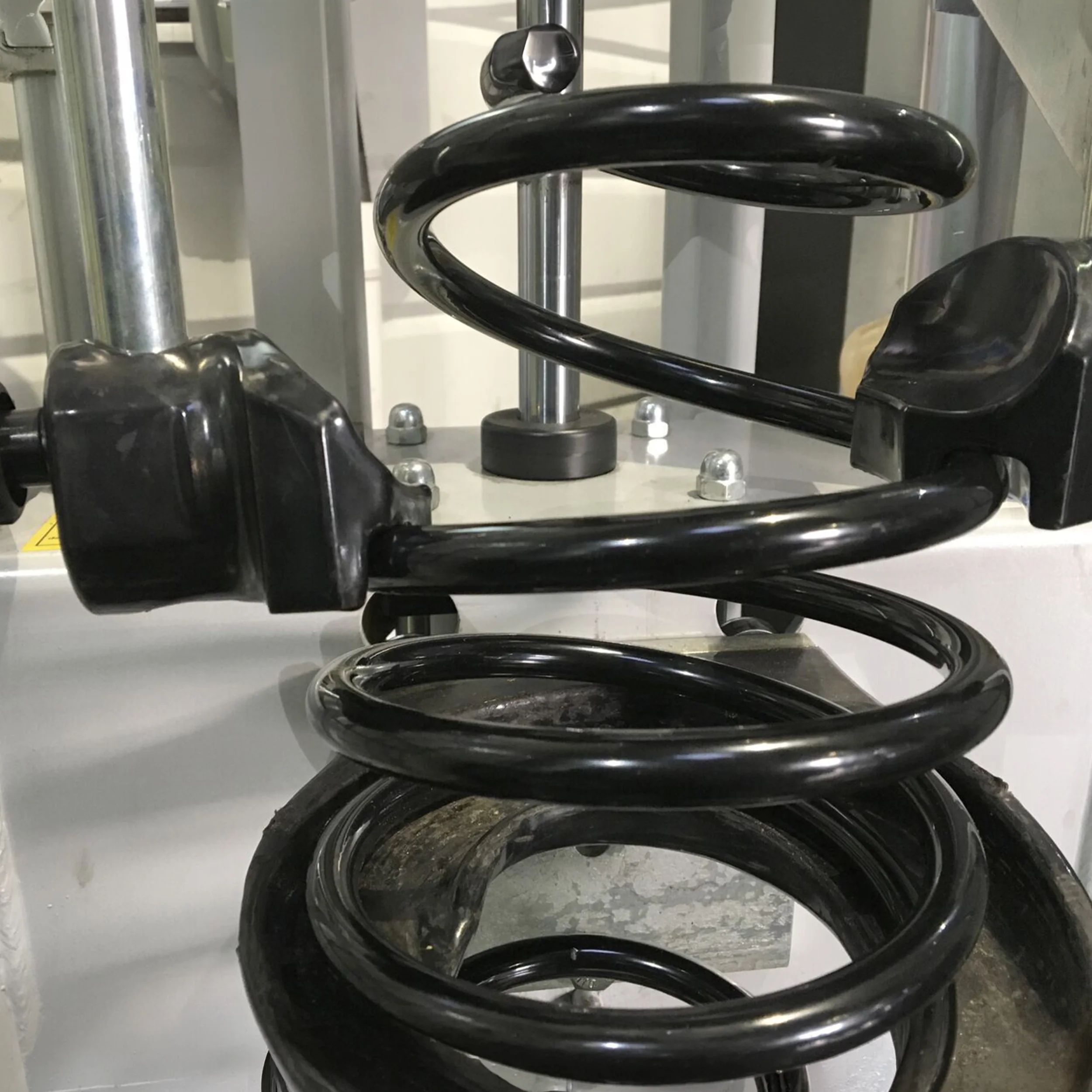 COMPRESSEUR DE RESSORTS PNEUMATIQUE RENFORCE 2.4T