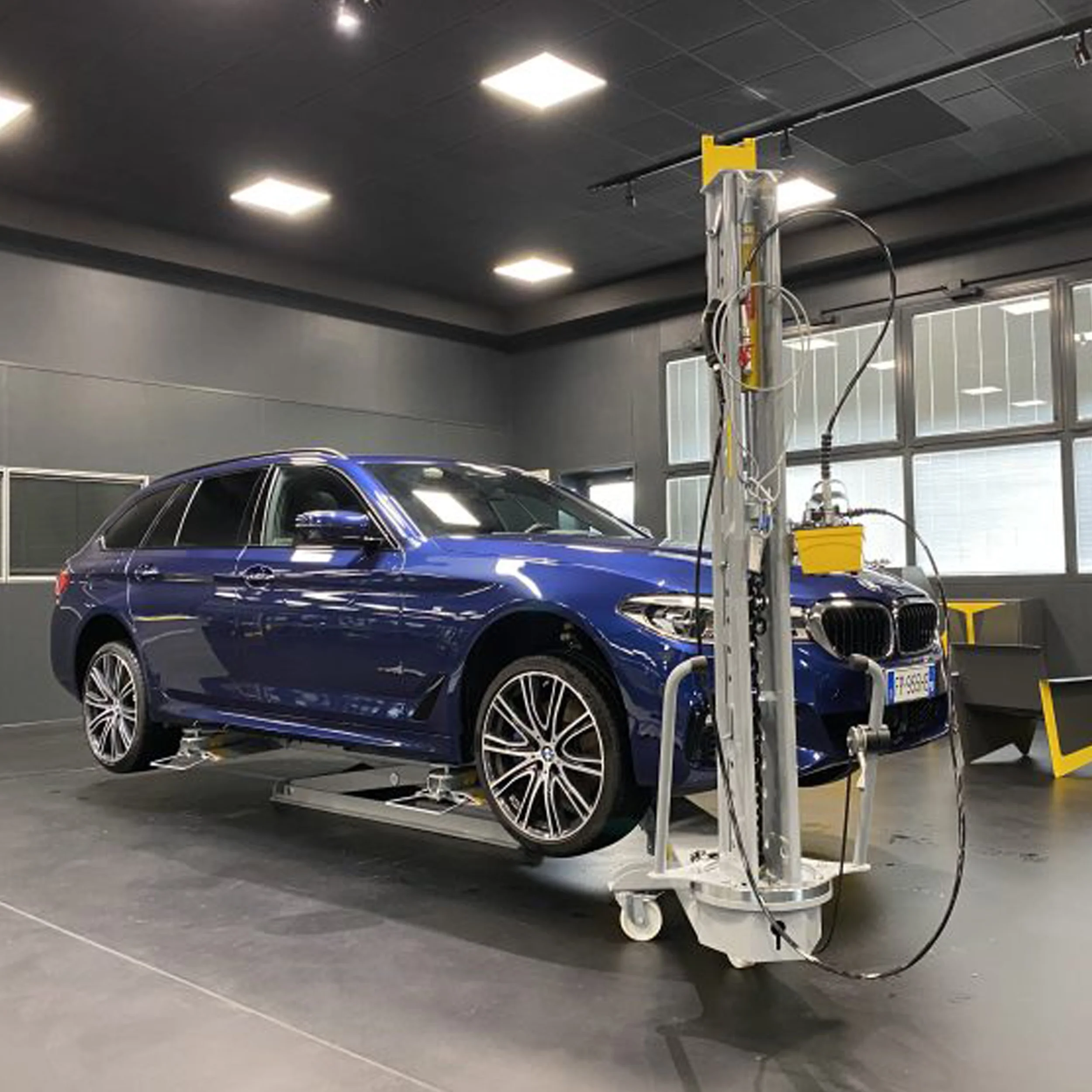 BANC DE REDRESSAGE MULTIBENCH POSÉE AU SOL