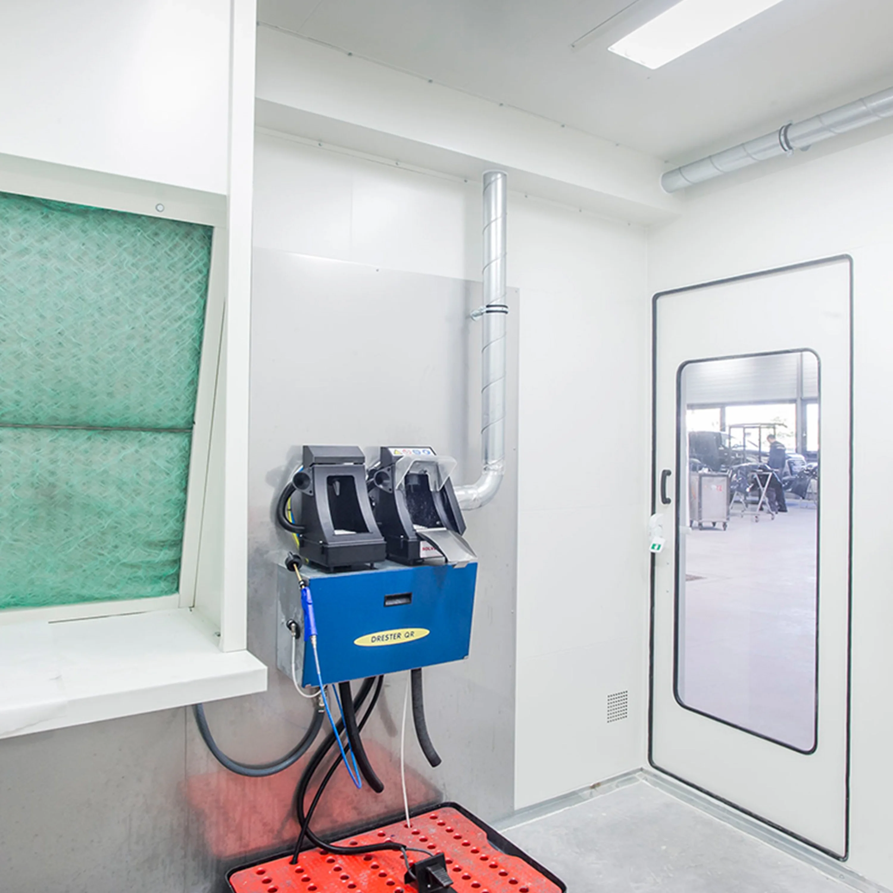 LABORATOIRE DE PEINTURE 