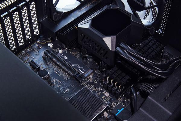 KINGSTON KC3000 512Go PCIe 4.0 NVMe M.2 SSD