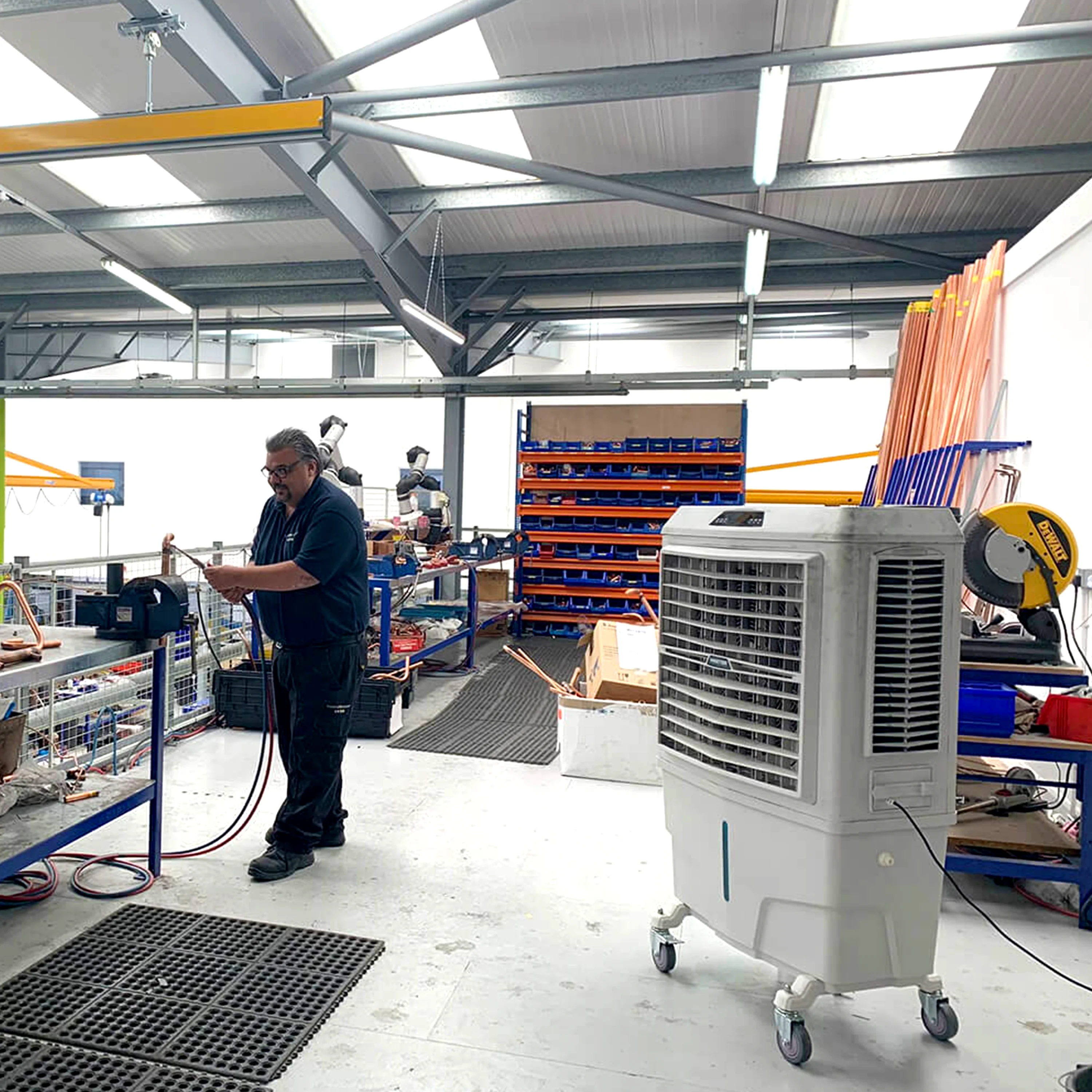 RAFRAICHISSEUR D'AIR EVAPORATIF MOBILE 8 000 M3/H