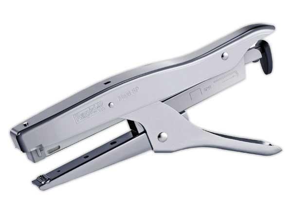 1 Pince agrafeuse Sp19 métal mat + une boîte de 5000 agrafes offerte