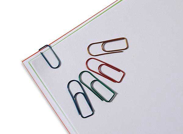 1 Boite de 100 Trombones couleur métal 32 mm