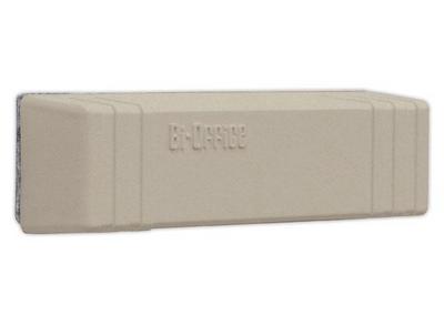 1 Brosse magnétique en coquillages
