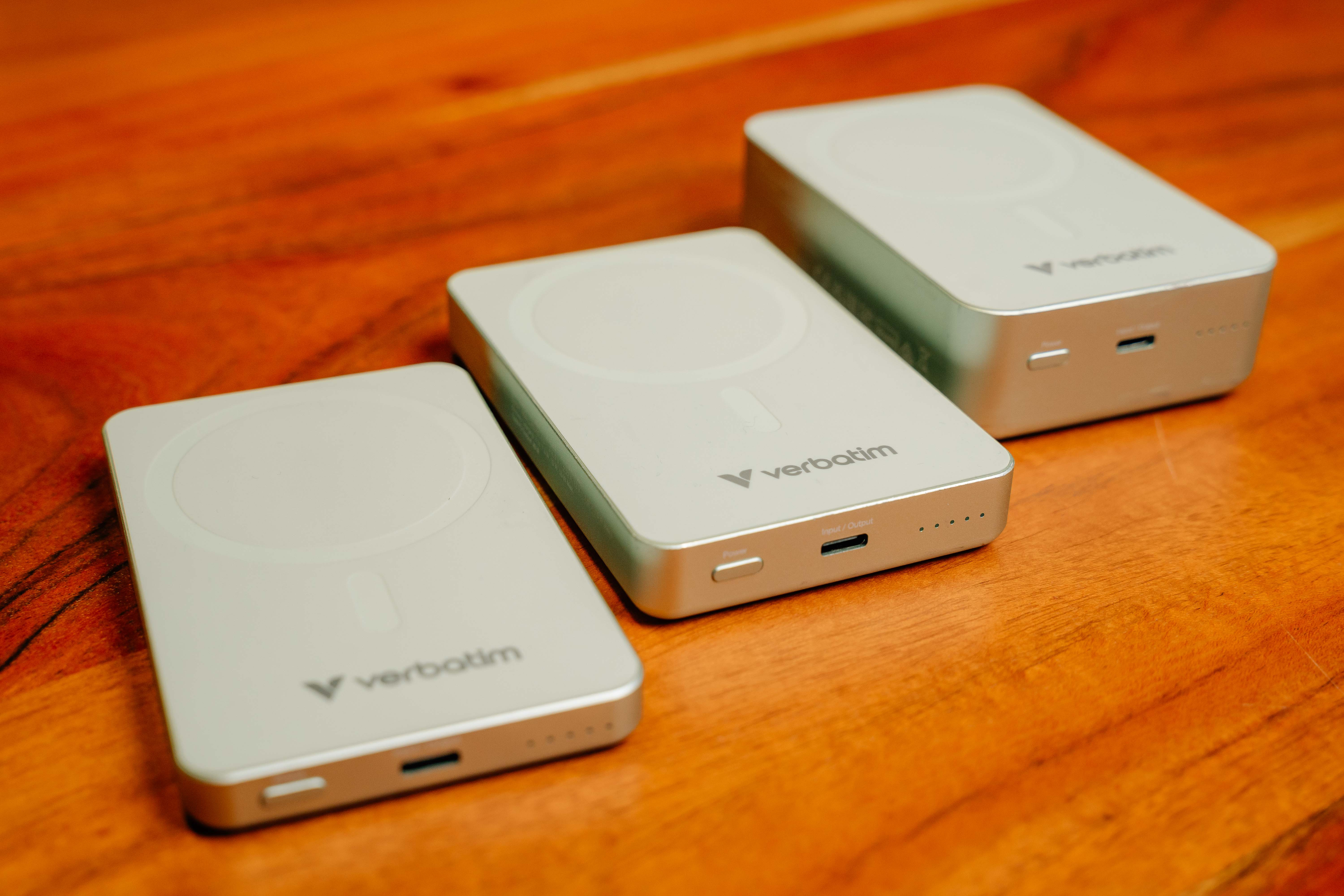 Verbatim Charge 'n' Go Essentials 10000 mAh Recharge sans fil Vert