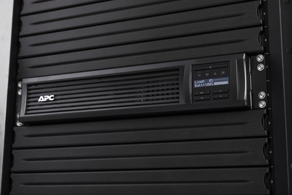 APC Smart-UPS 750VA LCD 230V RM 2U SmartSlot USB 5min Runtime 500W with SmartConnect