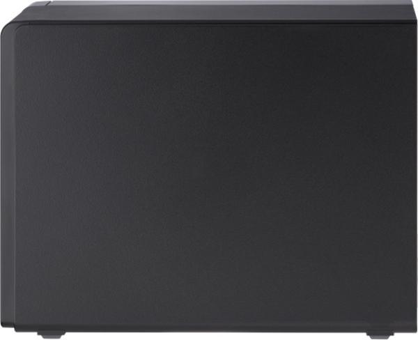 QNAP TR-002 2 Bay USB Type-C Direct Attached Storage with Hardware RAID