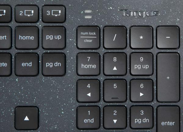 Targus Sustainable Energy Harvesting EcoSmart clavier Universel Bluetooth AZERTY Français Noir