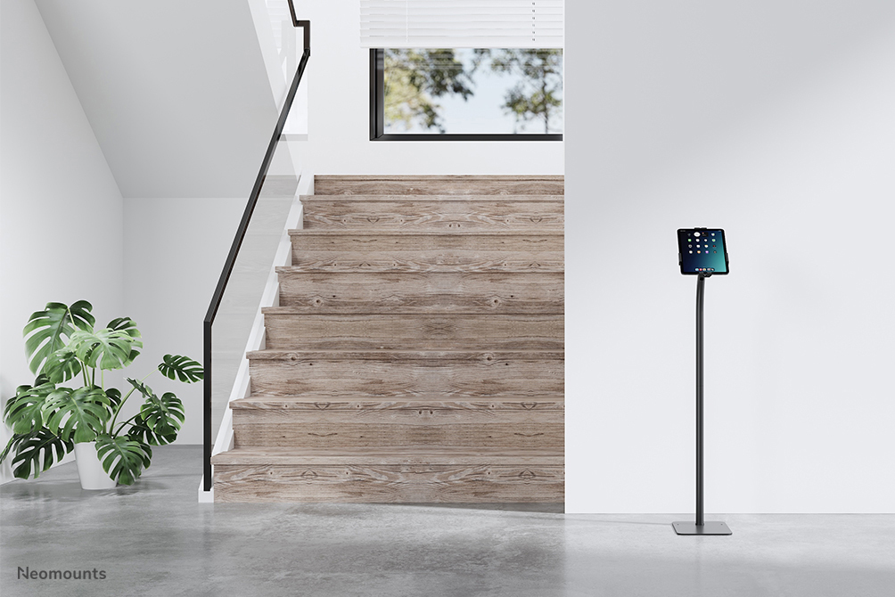 NEOMOUNTS FL15-625BL1 Support tablette au sol 7.9-11p - verrouillable - universel
