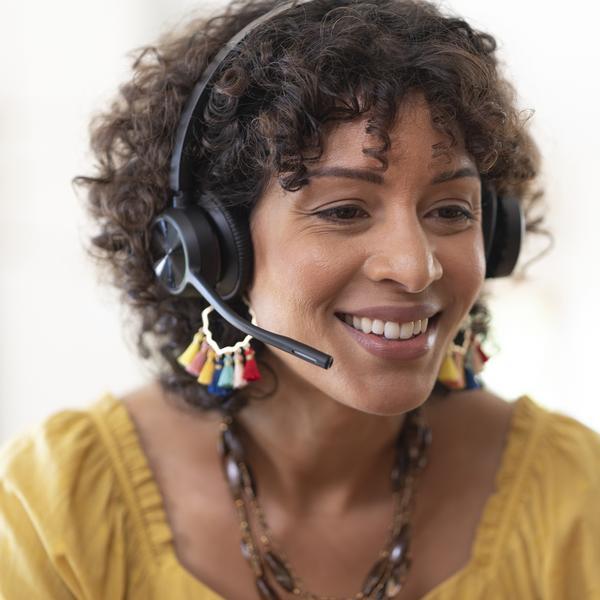 HP Poly Voyager 4320 USB-C Headset +BT700 dongle
