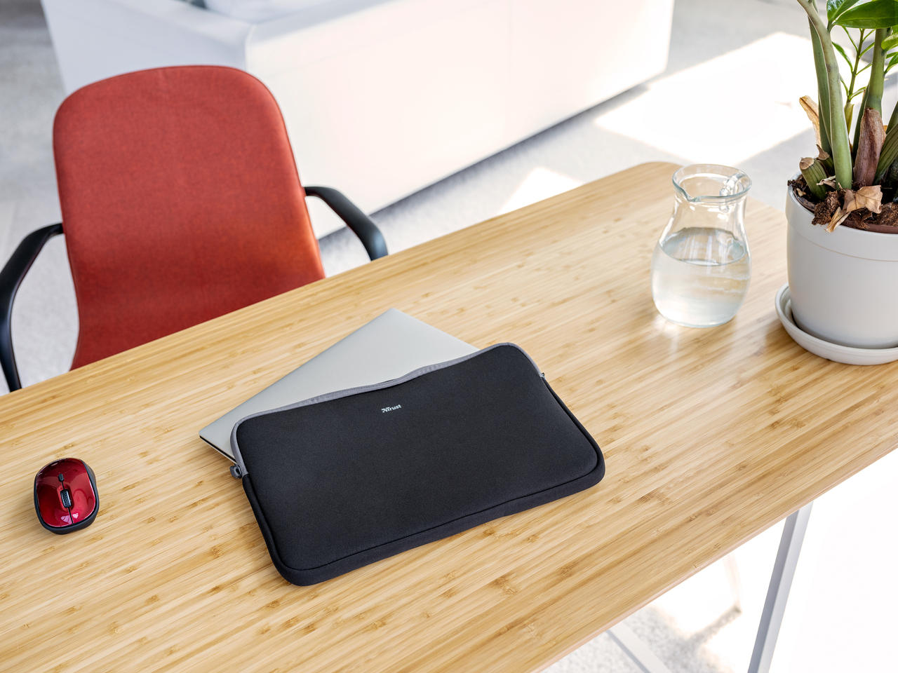 TRUST PRIMO Soft Sleeve For 11.6p Notebooks And Tablet Black