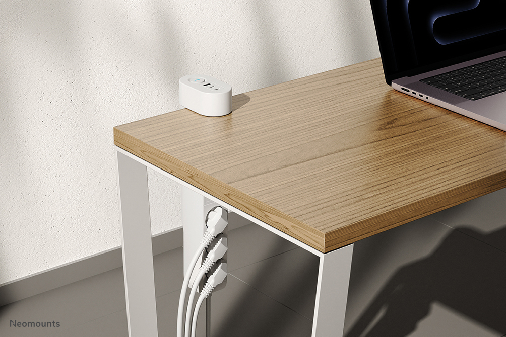 NEOMOUNTS VOLT Desk Clamp socket with Quick-charge USB Ports clamp 0-50mm 3x type-F 230V 1x USB-A 18W 2x USB-C 20W