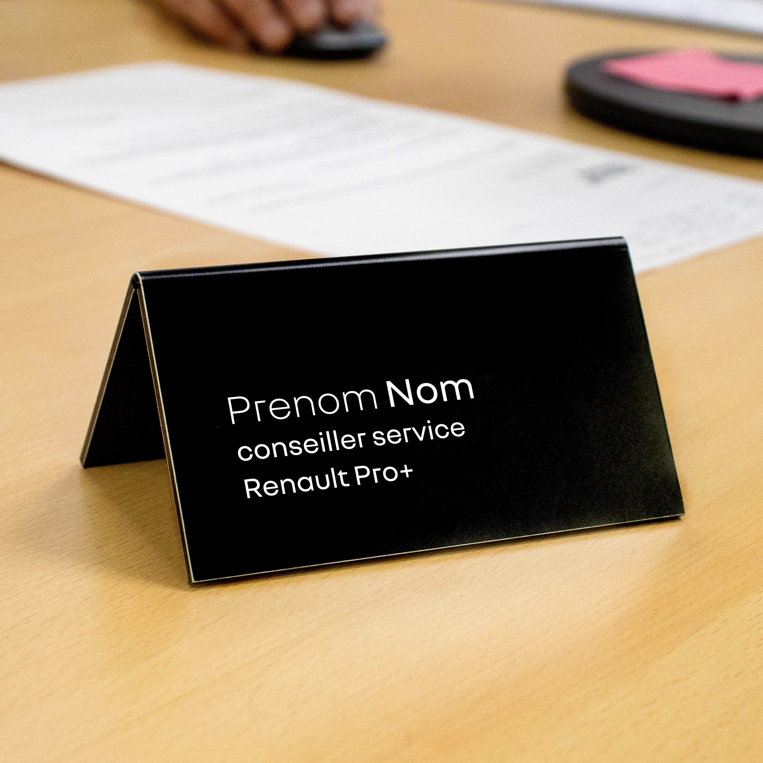 CHEVALET DE BUREAU RENAULT - 126 X 70 MM 