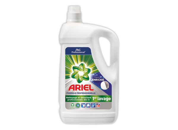 1 Flacon de lessive liquide concentrée ARIEL 110 doses