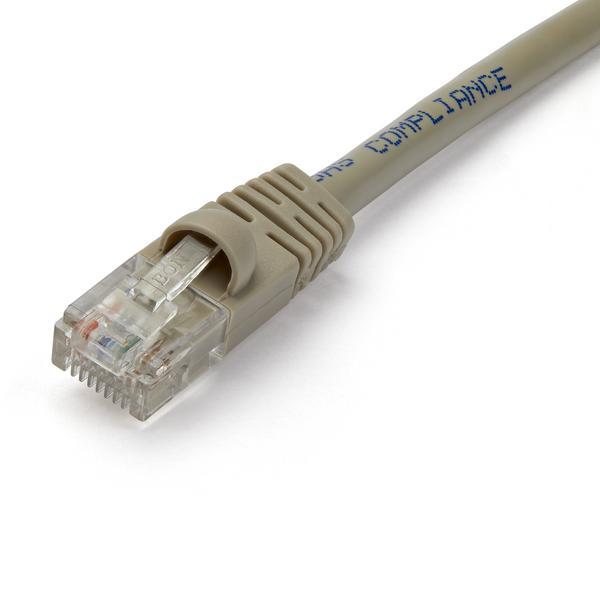 StarTech.com Splitter RJ45 - Cat5 / Cat 5e - Répartiteur Ethernet 2 vers 1 - 1x RJ45 (M) 2x RJ45 (F) - Adaptateur RJ45 - Doubleur Ethernet - Répartiteur de réseau - RJ-45 (M) pour RJ-45 (F)
