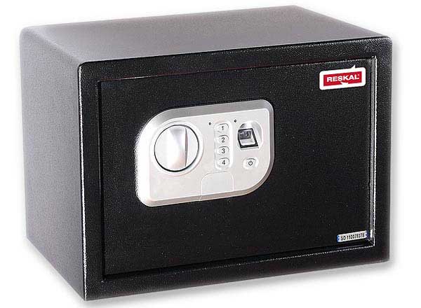 1 Coffre fort électronique, 16 litres