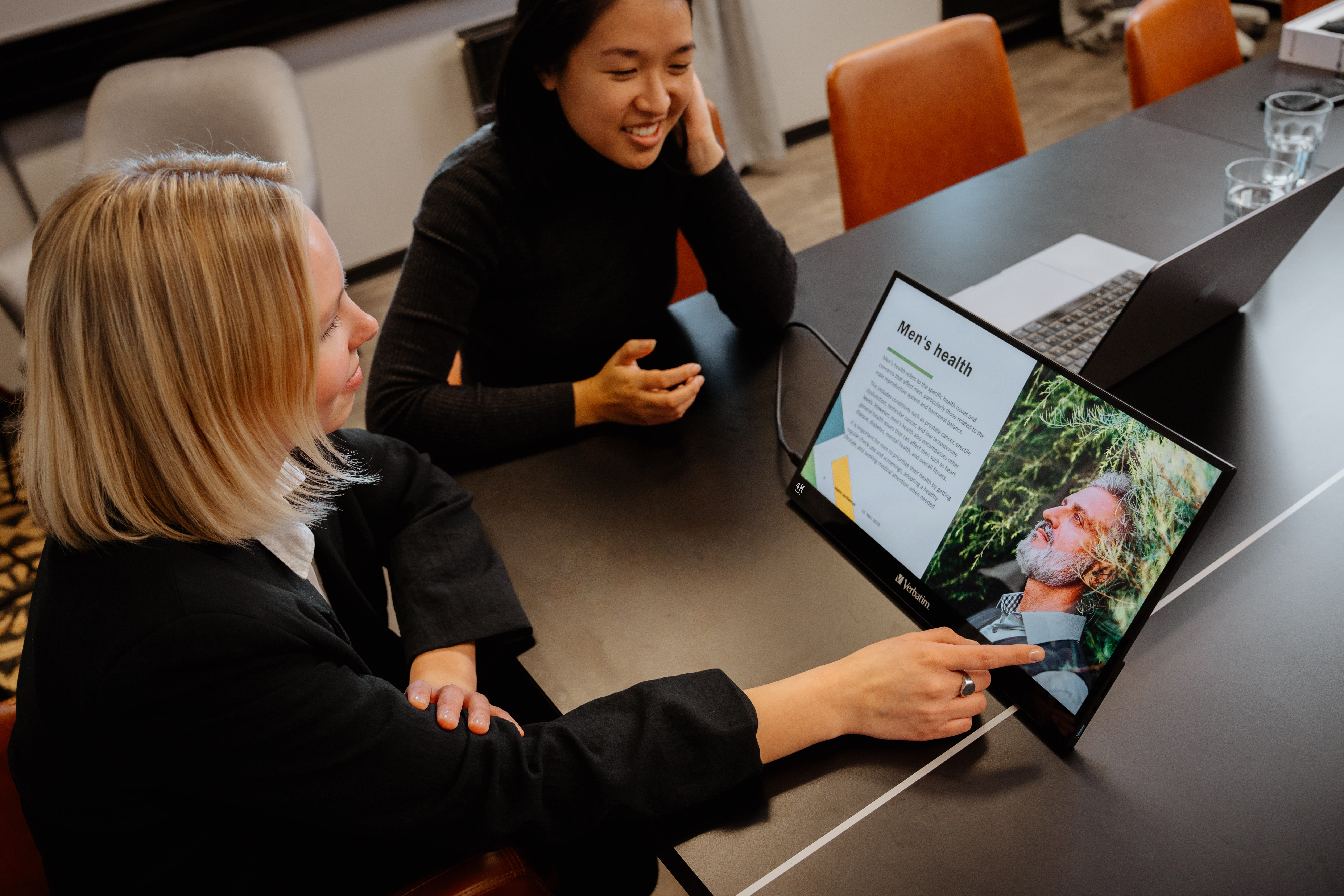 Verbatim PMT-17-4K - Écran LCD - 17.3" - portable - écran tactile - 3840 x 2160 4K - IPS - 400 cd/m² - 1200:1 - 6 ms - HDMI, 2xUSB-C