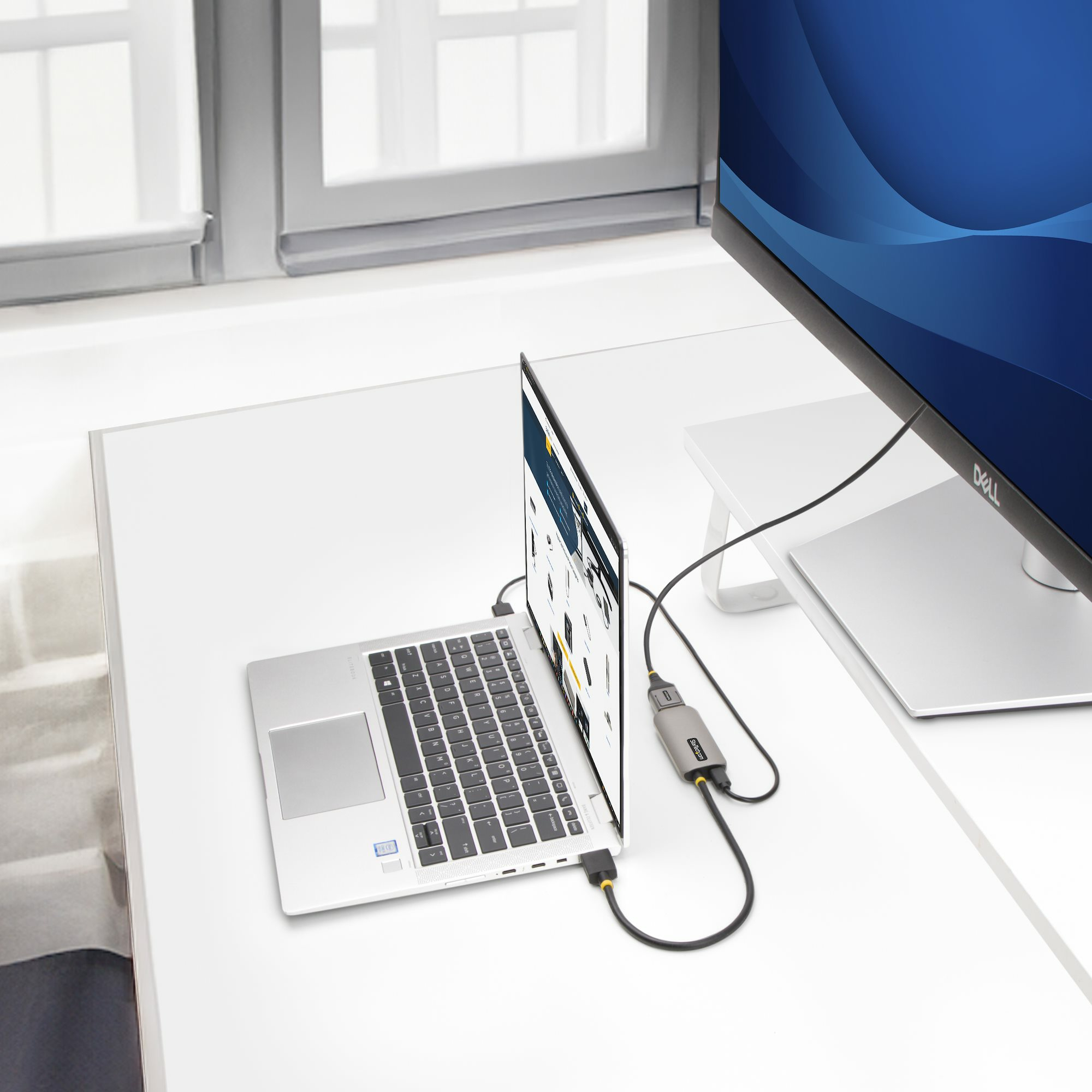 StarTech.com Câble Adaptateur HDMI vers DisplayPort 1.4 de 30cm, 8K 60Hz - Câble adaptateur - HDMI mâle pour DisplayPort femelle - 30 cm - gris sidéral - support pour 8K60Hz, actif, Unidirectionnel