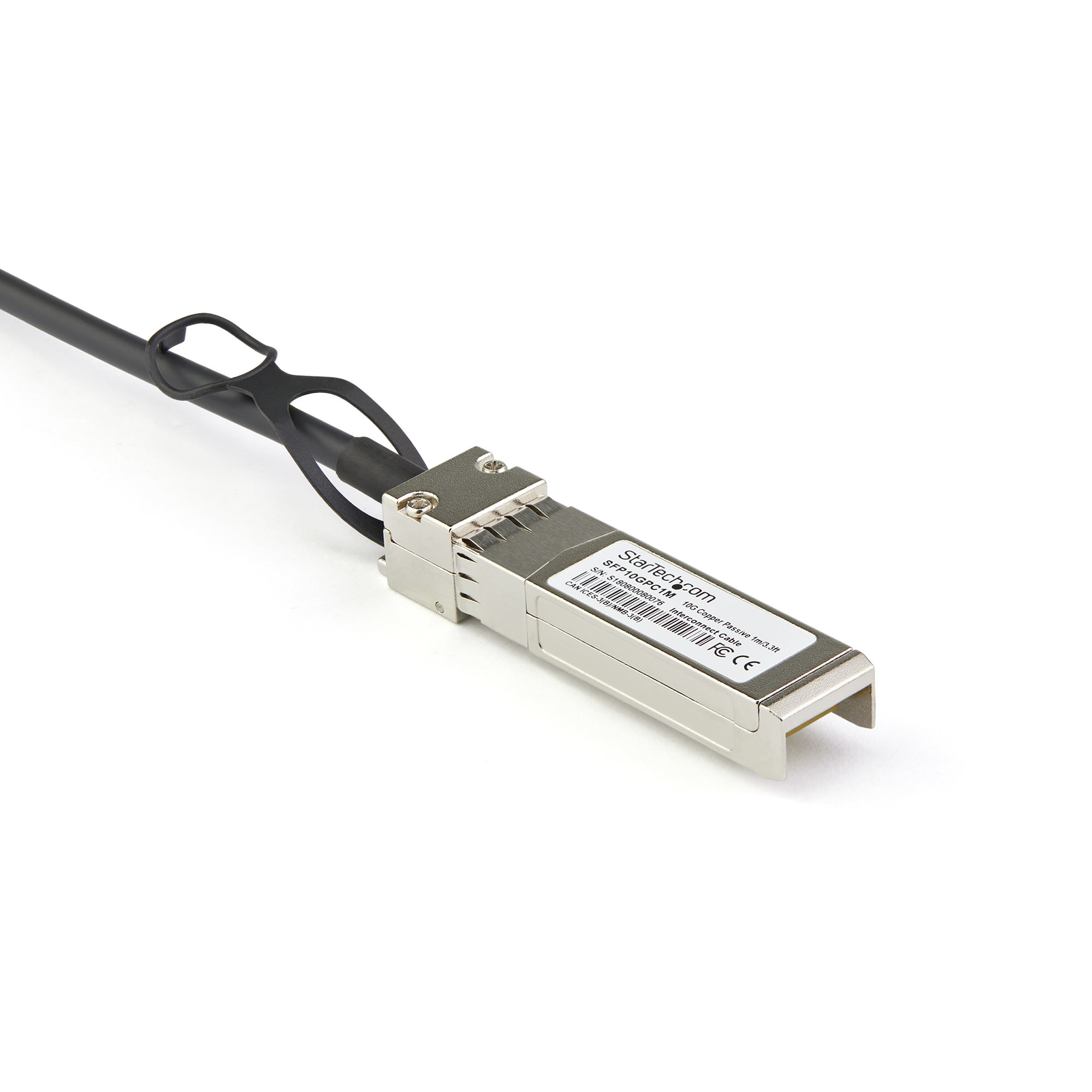 Le DACSFP10G2M est un câble SFP+ en cuivre à raccordement direct compatible Dell EMC DAC-SFP-10G-2M, qui est conçu, programmé et testé pour fonctionner avec des commutateurs et des routeurs compatibles avec la marque Dell EMC et qui respecte les normes MS