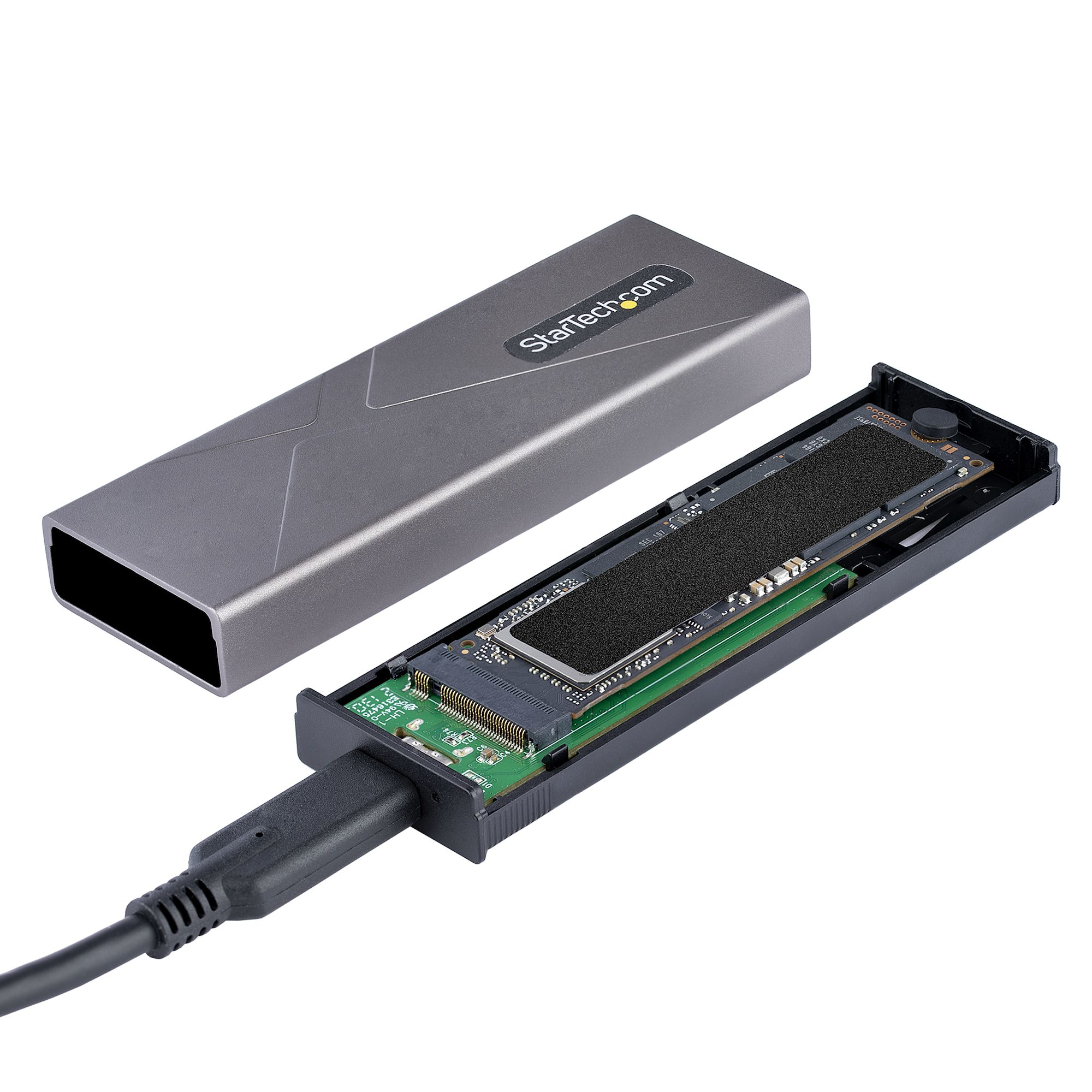 Transformez votre SSD PCIe M.2 NVMe ou SATA AHCI M.2 en une solution de stockage externe USB hautement portable. Ce boîtier est doté de l'USB 3.1 Gen 2 (10Gbps) avec prise en charge de l'UASP et PCIe 3.0 offrant des vitesses de transfert de données réelle